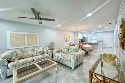 Condominio en alquiler en Sarasota, Florida, 2 dormitorios, 99.31 m2 № 1666242 - foto 9