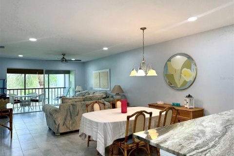 Condominio en alquiler en Sarasota, Florida, 2 dormitorios, 99.31 m2 № 1666242 - foto 18