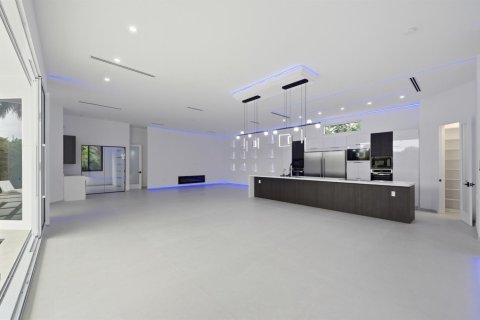 House in Fort Lauderdale, Florida 3 bedrooms, 282.14 sq.m. № 2247064 - photo 20