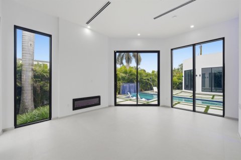 House in Fort Lauderdale, Florida 3 bedrooms, 282.14 sq.m. № 2247064 - photo 22