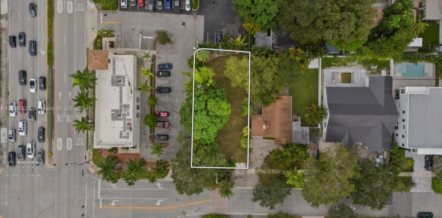 Terrain à Fort Lauderdale, Floride № 2015291