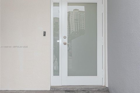 Снять в аренду кондоминиум в Санни-Айлс-Бич, Флорида 3 спальни, 210.42м2, № 2049028 - фото 8