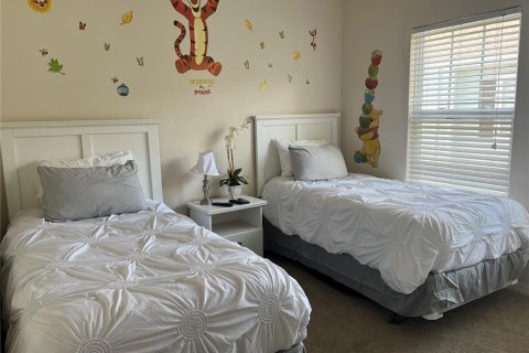 Townhouse in Kissimmee, Florida 4 bedrooms, 157.38 sq.m. № 1813656 - photo 7