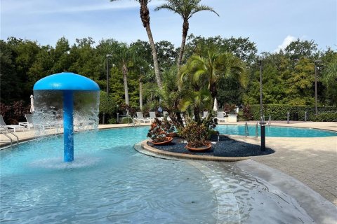 Townhouse in Kissimmee, Florida 4 bedrooms, 157.38 sq.m. № 1813656 - photo 25