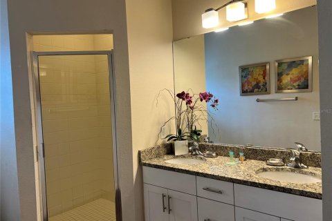 Townhouse in Kissimmee, Florida 4 bedrooms, 157.38 sq.m. № 1813656 - photo 15