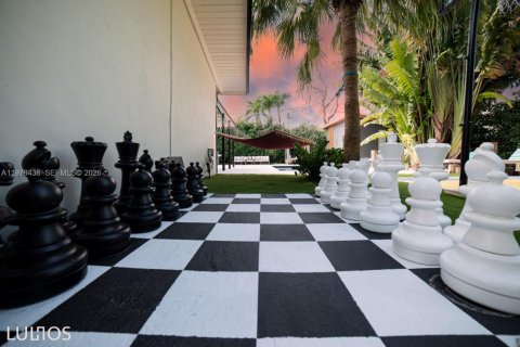 Купить виллу или дом в Катлер-Бей, Флорида 5 спален, 153.57м2, № 2046051 - фото 5