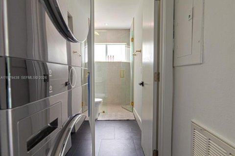 Купить виллу или дом в Катлер-Бей, Флорида 5 спален, 153.57м2, № 2046051 - фото 16