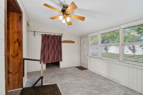 House in Bradenton, Florida 3 bedrooms, 106.65 sq.m. № 2199916 - photo 12