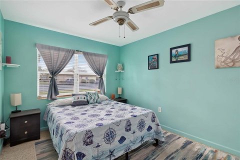 House in Bradenton, Florida 3 bedrooms, 106.65 sq.m. № 2199916 - photo 16