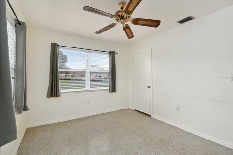 House in Bradenton, Florida 3 bedrooms, 106.65 sq.m. № 2199916 - photo 19