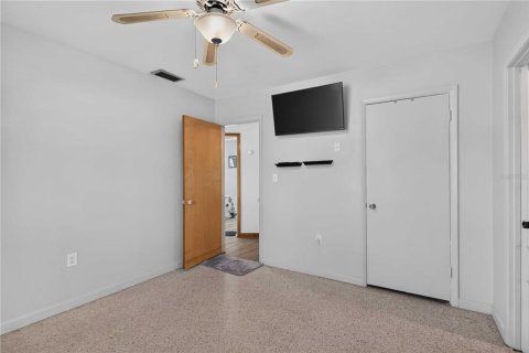 House in Bradenton, Florida 3 bedrooms, 106.65 sq.m. № 2199916 - photo 25