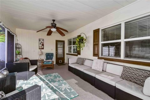 House in Bradenton, Florida 3 bedrooms, 106.65 sq.m. № 2199916 - photo 30
