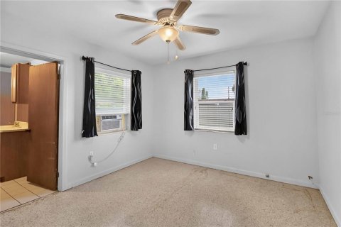 House in Bradenton, Florida 3 bedrooms, 106.65 sq.m. № 2199916 - photo 23
