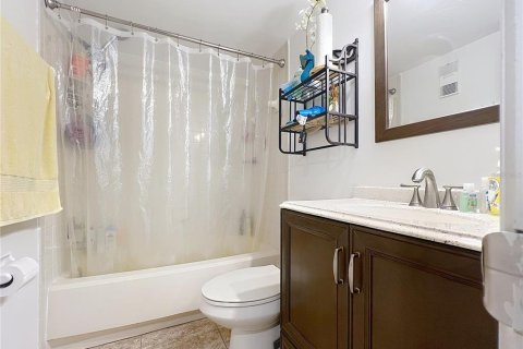 Copropriété à louer à Orlando, Floride: 2 chambres, 84.91 m2 № 1508875 - photo 9
