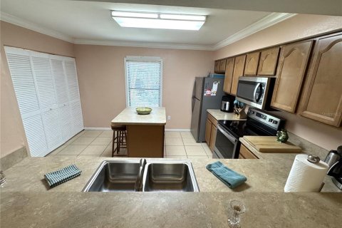 Condo in Bradenton, Florida, 2 bedrooms  № 1796866 - photo 22