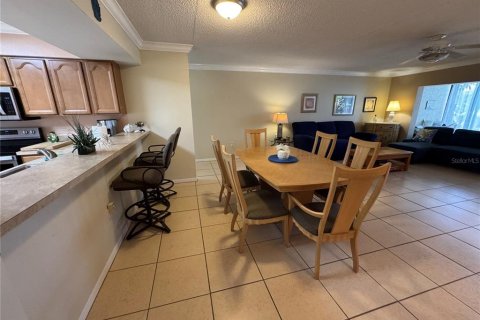 Condo in Bradenton, Florida, 2 bedrooms  № 1796866 - photo 12
