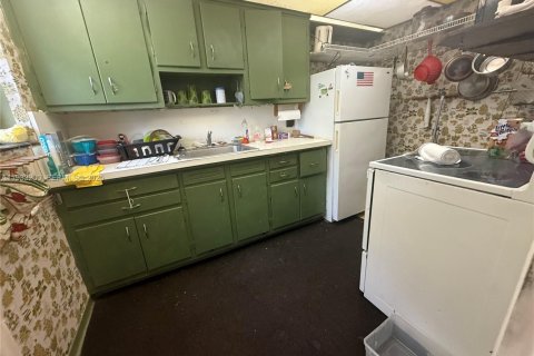 Villa ou maison à vendre à Miami, Floride: 2 chambres, 103.12 m2 № 1991021 - photo 7