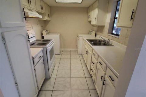 Купить кондоминиум в Орландо, Флорида 4 комнаты, 59.64м2, № 1366735 - фото 3