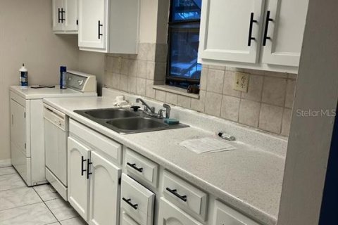 Купить кондоминиум в Орландо, Флорида 4 комнаты, 59.64м2, № 1366735 - фото 2