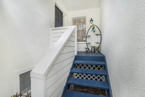 Adosado en venta en Tampa, Florida, 2 dormitorios, 144.93 m2 № 1844681 - foto 2