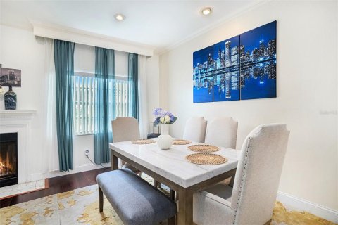 Adosado en venta en Tampa, Florida, 2 dormitorios, 144.93 m2 № 1844681 - foto 6