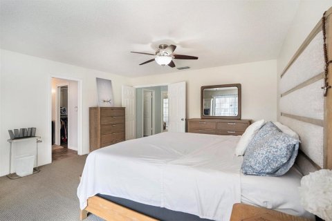 Adosado en venta en Tampa, Florida, 2 dormitorios, 144.93 m2 № 1844681 - foto 13