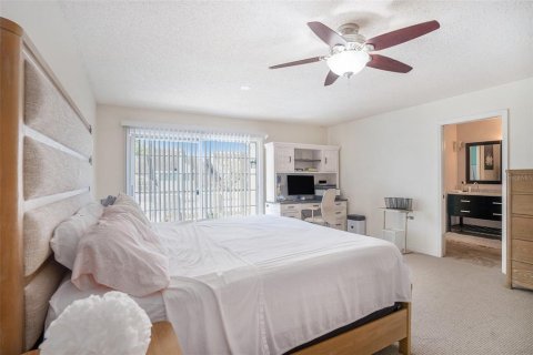 Adosado en venta en Tampa, Florida, 2 dormitorios, 144.93 m2 № 1844681 - foto 14