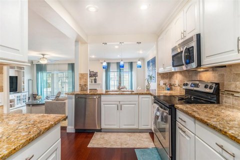Adosado en venta en Tampa, Florida, 2 dormitorios, 144.93 m2 № 1844681 - foto 9