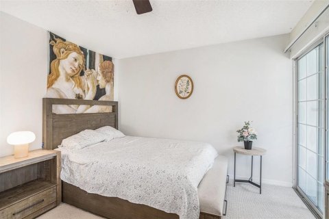 Adosado en venta en Tampa, Florida, 2 dormitorios, 144.93 m2 № 1844681 - foto 16