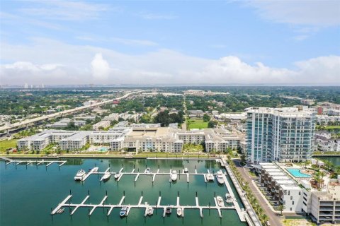 Copropriété à louer à Tampa, Floride: 3 chambres, 182.65 m2 № 2403210 - photo 12