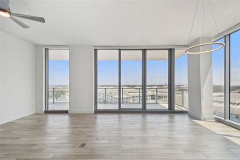 Copropriété à louer à Tampa, Floride: 3 chambres, 182.65 m2 № 2403210 - photo 29