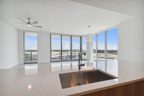 Copropriété à louer à Tampa, Floride: 3 chambres, 182.65 m2 № 2403210 - photo 24