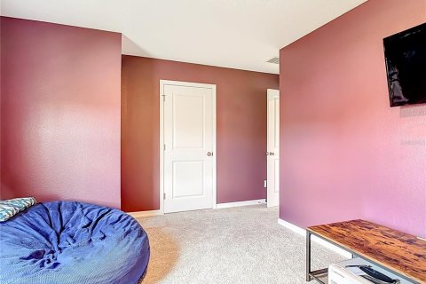 House in HAMPTON OAKS in Deltona, Florida 4 bedrooms, 230.3 sq.m. № 2110319 - photo 20
