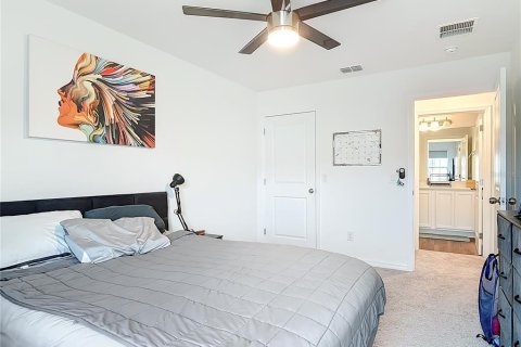 House in HAMPTON OAKS in Deltona, Florida 4 bedrooms, 230.3 sq.m. № 2110319 - photo 29