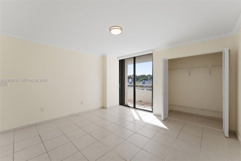 Condominio en venta en Coral Gables, Florida, 2 dormitorios, 106.09 m2 № 2017850 - foto 10