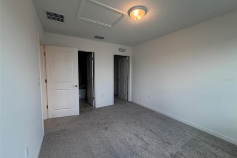 House in Clermont, Florida 4 bedrooms, 217.48 sq.m. № 2095946 - photo 29