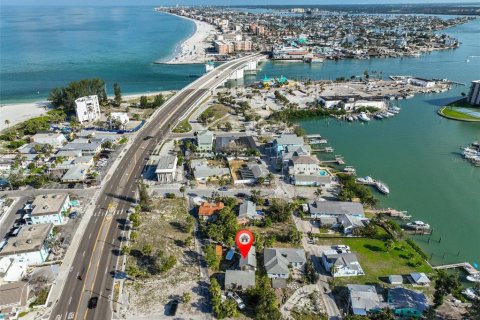 Land in Treasure Island, Florida № 1771892 - photo 4