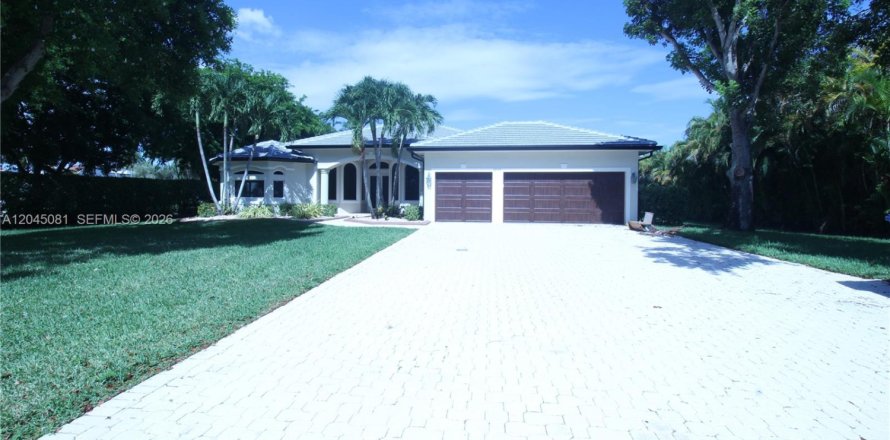 Villa ou maison à Weston, Floride 5 chambres, 312.43 m2 № 2168604