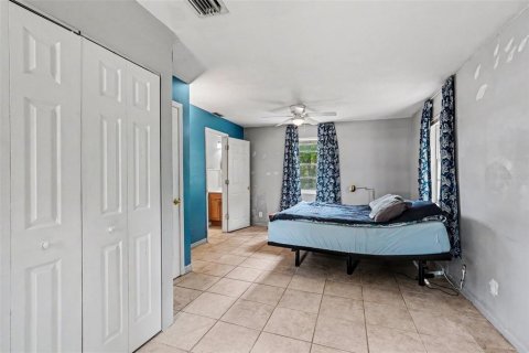 House in Riverview, Florida 3 bedrooms, 167.78 sq.m. № 2197380 - photo 13