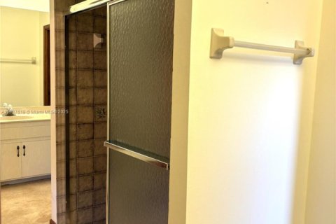 Casa en venta en Plantation, Florida, 3 dormitorios, 204.29 m2 № 1939048 - foto 21