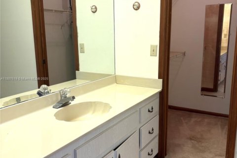 Casa en venta en Plantation, Florida, 3 dormitorios, 204.29 m2 № 1939048 - foto 20