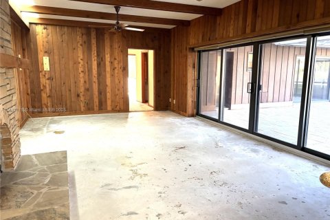 Casa en venta en Plantation, Florida, 3 dormitorios, 204.29 m2 № 1939048 - foto 9