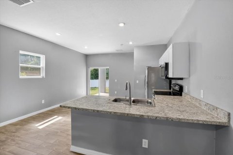 Immobilier commercial à vendre à Bartow, Floride: 6 chambres, 229.38 m2 № 1856301 - photo 6