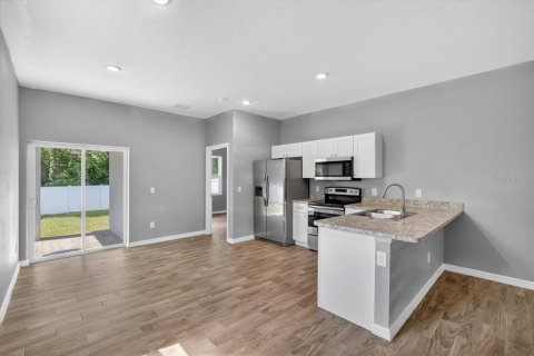 Immobilier commercial à vendre à Bartow, Floride: 6 chambres, 229.38 m2 № 1856301 - photo 7