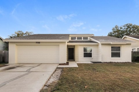 Casa en alquiler en Brandon, Florida, 3 dormitorios, 146.04 m2 № 1905119 - foto 1