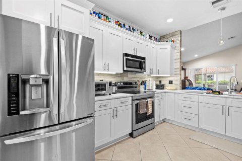Casa en venta en Port St. Lucie, Florida, 2 dormitorios, 153.29 m2 № 2178559 - foto 9