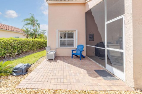 Casa en venta en Port St. Lucie, Florida, 2 dormitorios, 153.29 m2 № 2178559 - foto 25