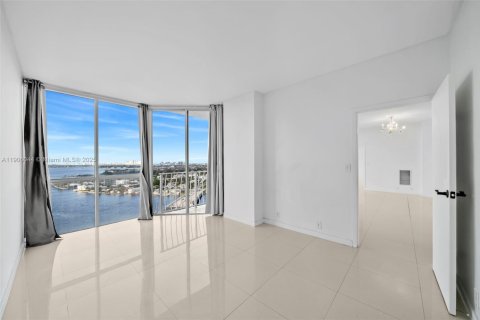 Copropriété à louer à North Bay Village, Floride: 2 chambres, 95.69 m2 № 1956845 - photo 19