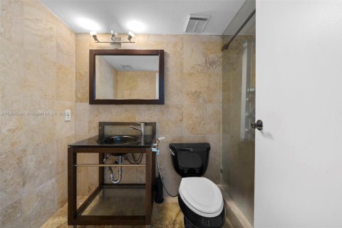 Copropriété à louer à North Bay Village, Floride: 2 chambres, 95.69 m2 № 1956845 - photo 17