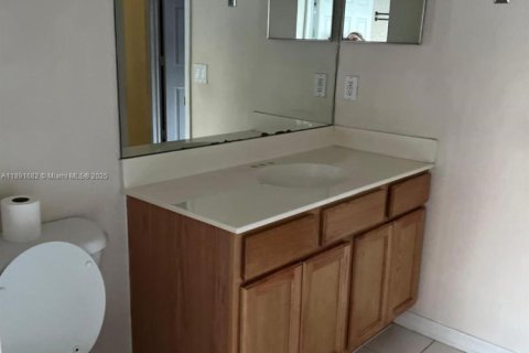 Купить виллу или дом в Порт-Сент-Луси, Флорида 4 спальни, 207.73м2, № 1946340 - фото 23